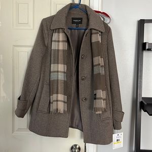 NWT Women’s Peacoat with Scarf medium M